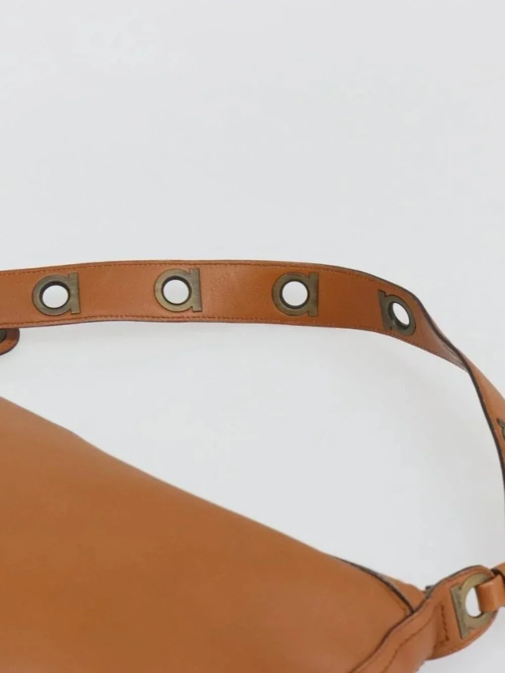 Salvatore Ferragamo Shoulder Bag Leather Brown Auth 186806A